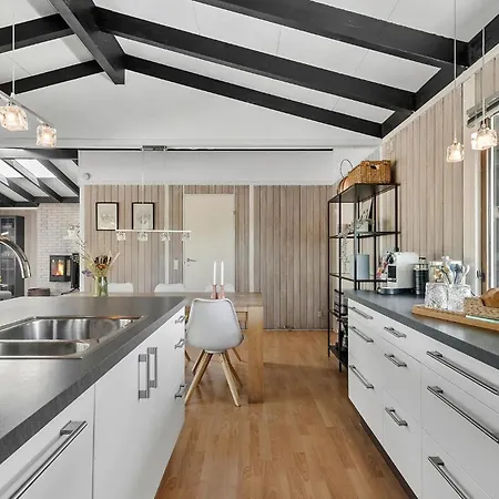 Pet Friendly Home In Vejby With Wifi Feriehus *