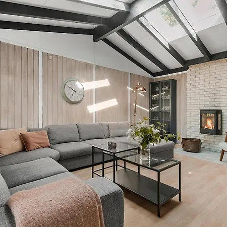 Feriehus Pet Friendly Home In Vejby With Wifi *